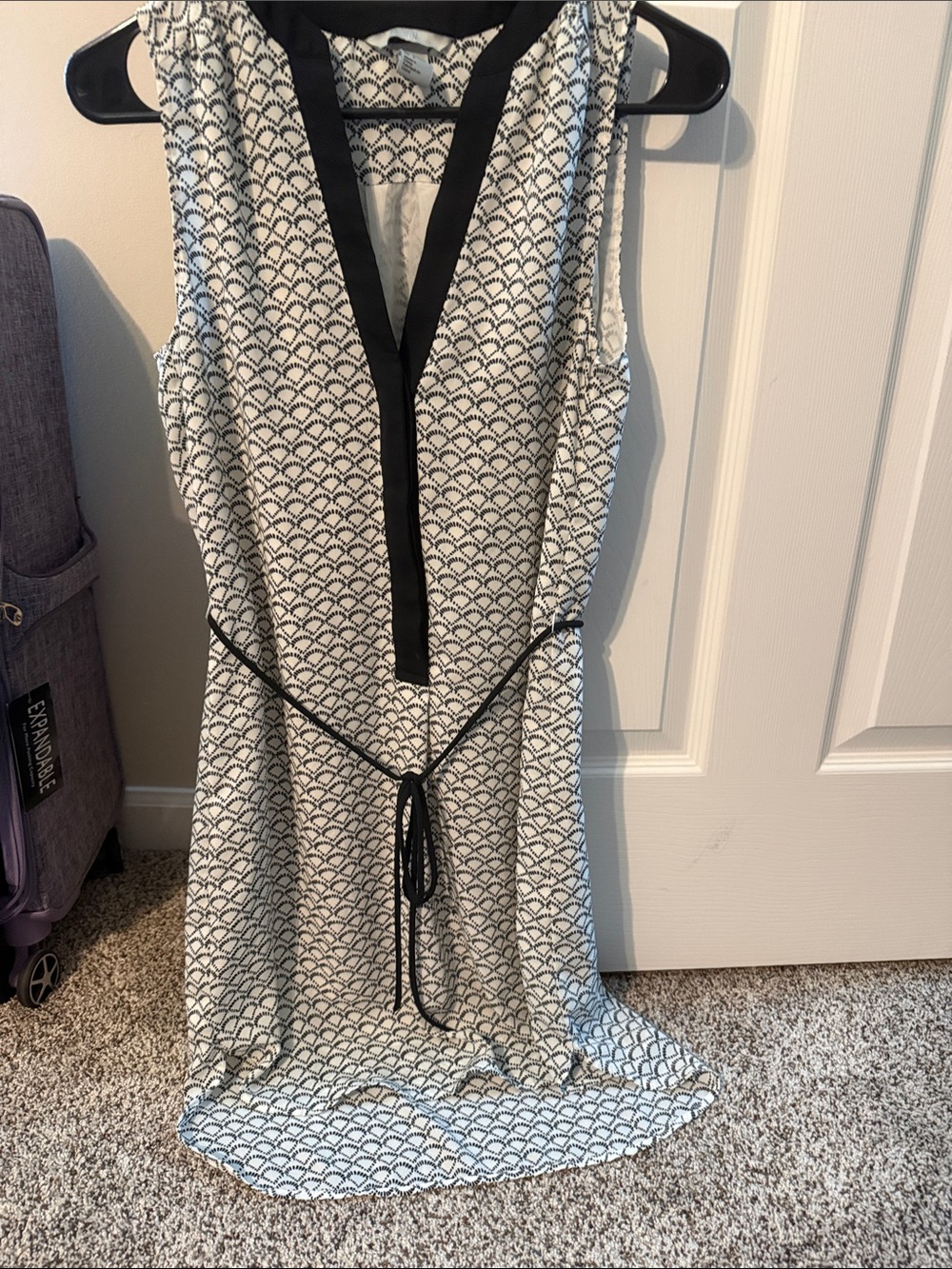 H&M White Midi Dress with Black Trim and Geometric Print